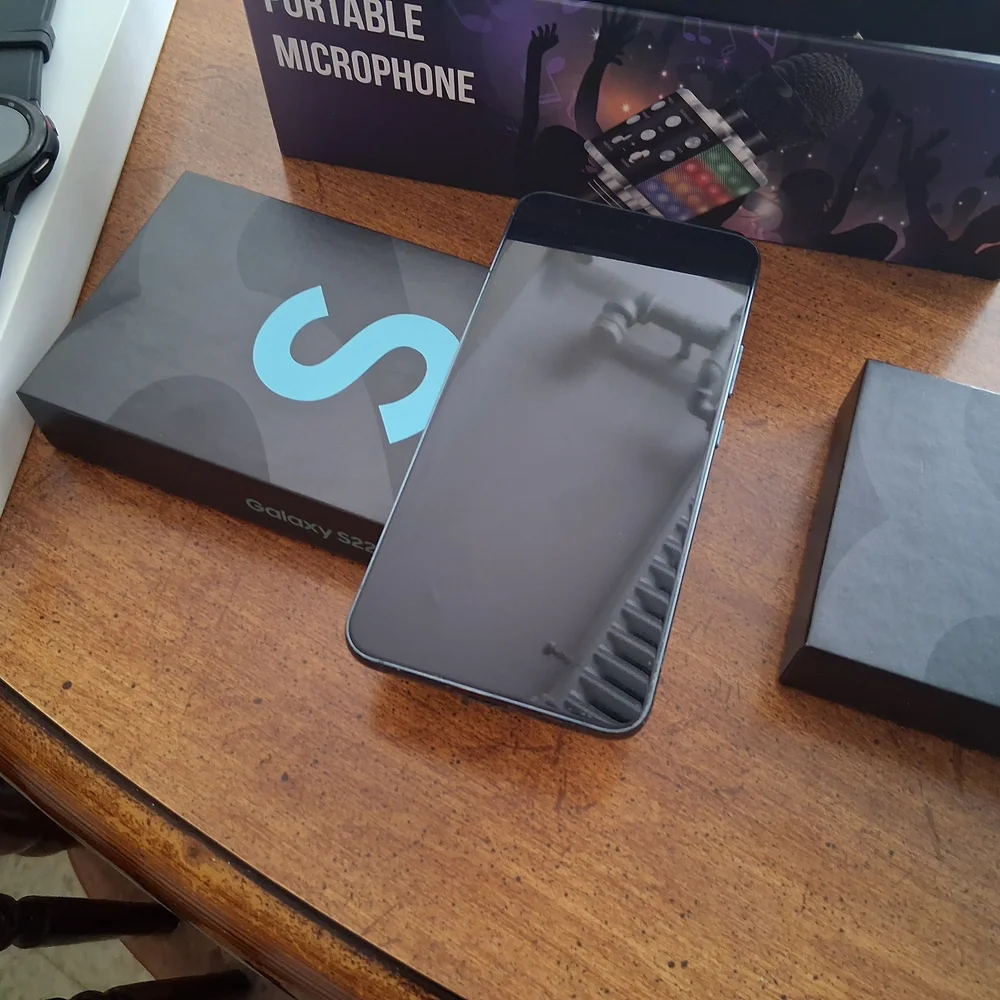 Samsung Galaxy Watch4 Classic - Dark Gray